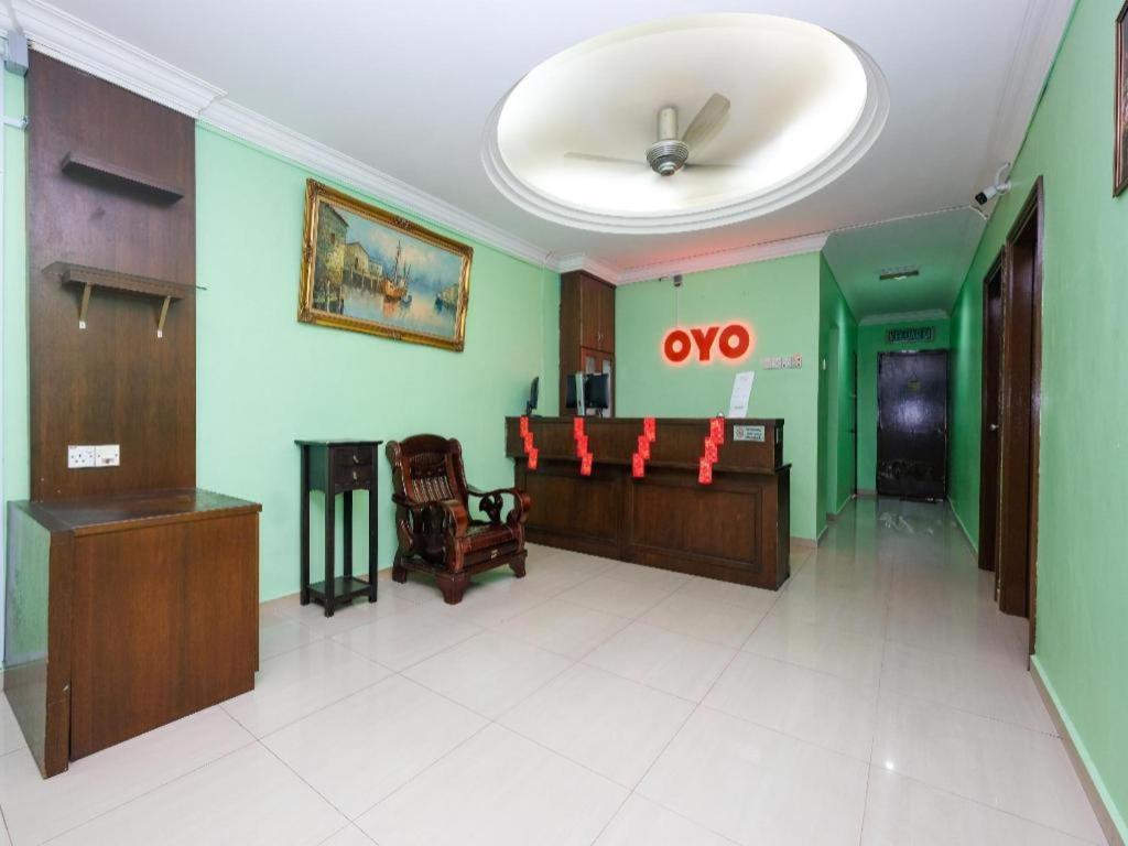 Oyo 89759 Gold Jerantut Hotel Dış mekan fotoğraf