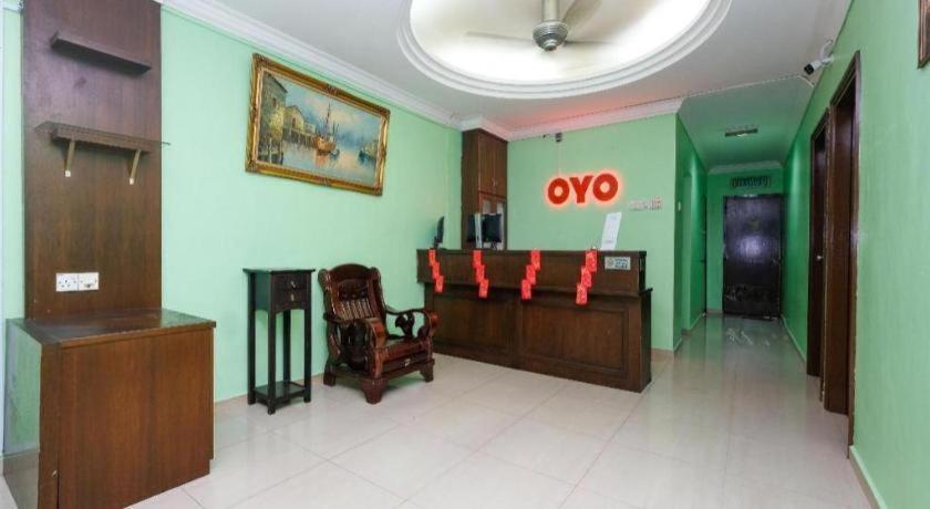 Oyo 89759 Gold Jerantut Hotel Dış mekan fotoğraf